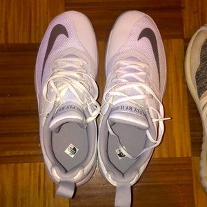 Nike Fly By 2s